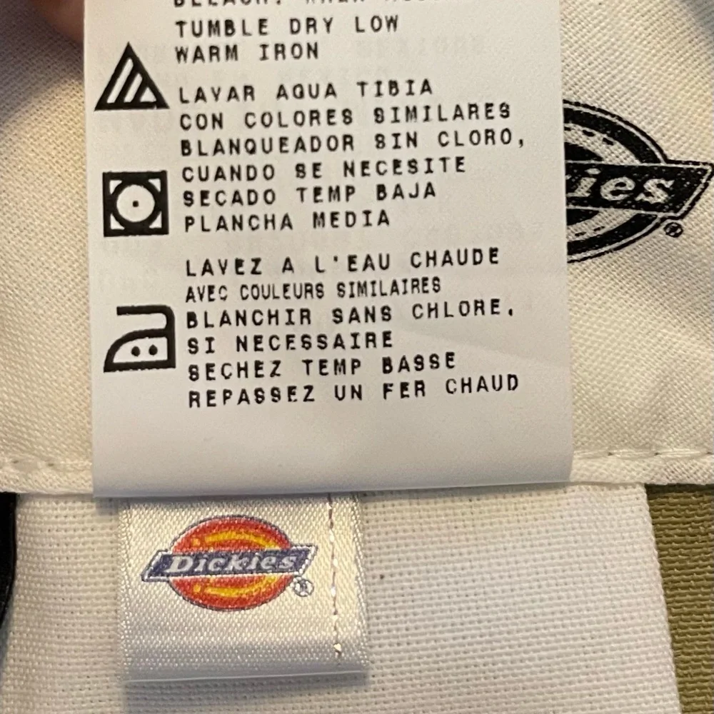 Dickies 874 Men Original work khakis. Size 46/34
